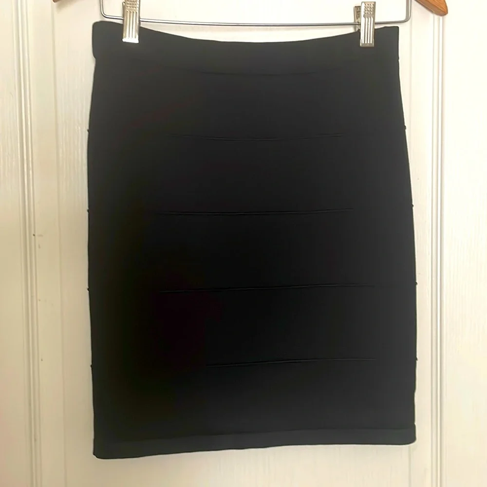 Little Black Skirt - Picture 2 of 5